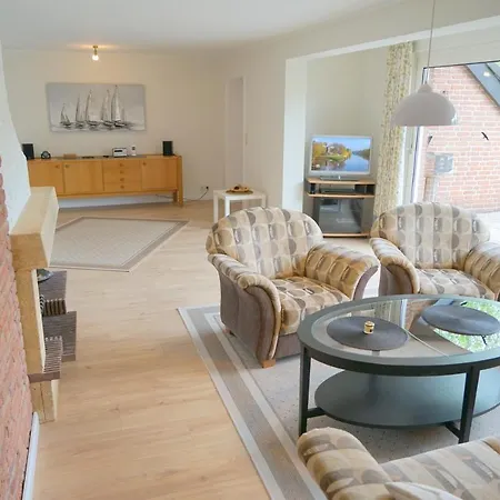 Haus Ruh Di Ut Lee Apartment